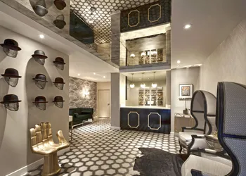 Carlyle Inn hotel thumbnail 5