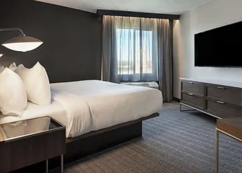 Courtyard by Marriott Chino Hills hotel thumbnail 5