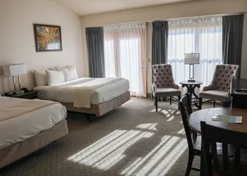 Lone Tree Golf Club And Hotel hotel thumbnail 6