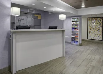 Holiday Inn Express Sedona by IHG hotel thumbnail 2