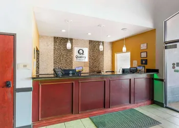 Quality Inn & Suites Wichita Falls I-44 hotel thumbnail 5