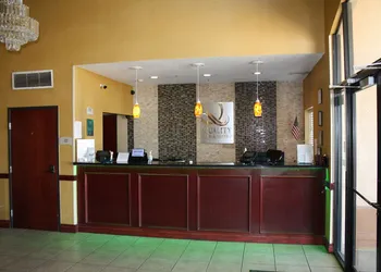 Quality Inn & Suites Wichita Falls I-44 hotel thumbnail 6