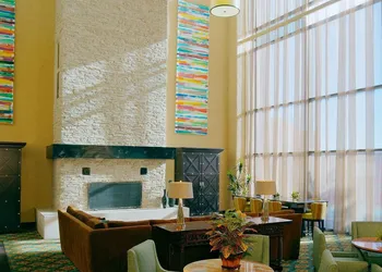 DoubleTree by Hilton Hotel Santa Fe hotel thumbnail 2