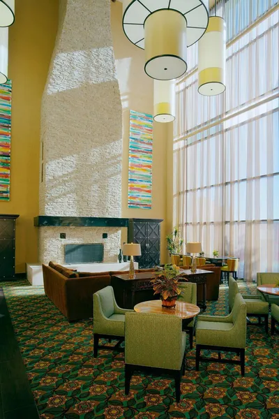 DoubleTree by Hilton Hotel Santa Fe hotel detail image 2
