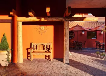 DoubleTree by Hilton Hotel Santa Fe hotel thumbnail 5