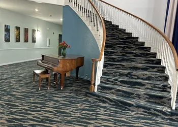 Days Inn and Suites by Wyndham Sikeston hotel thumbnail 2