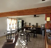 Econo Lodge Eagle Nest hotel detail image 7