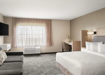 Springhill Suites By Marriott Bolingbrook hotel thumbnail 4