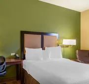 MainStay Suites Chicago Hillside hotel detail image 7
