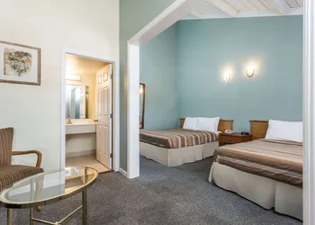 Travelodge by Wyndham Fairfield/Napa Valley hotel thumbnail 7