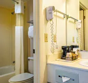 Americas Best Value Inn & Suites Melbourne hotel detail image 4