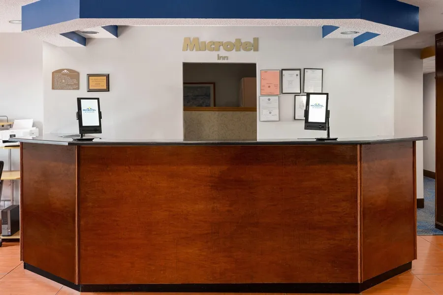 Microtel Inn by Wyndham Albany Airport hotel detail image 2