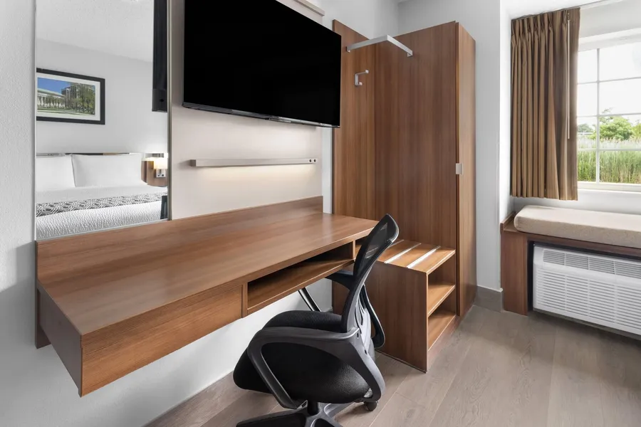 Microtel Inn by Wyndham Albany Airport hotel detail image 6