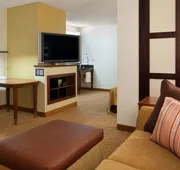 Hyatt Place Milwaukee Airport hotel detail image 5