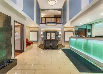 Best Western Joliet Inn & Suites hotel thumbnail 2