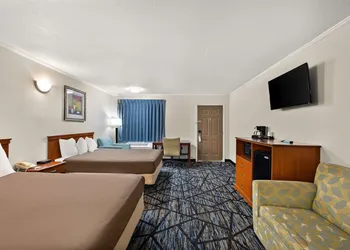 Americas Best Value Inn Celina hotel thumbnail 6