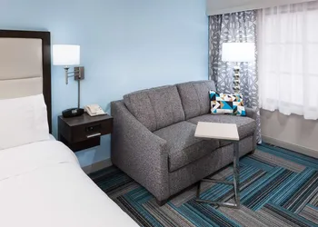 Hampton Inn San Diego-Downtown hotel thumbnail 5