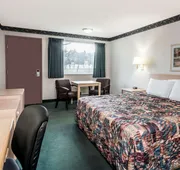 Knights Inn Ottawa hotel detail image 7