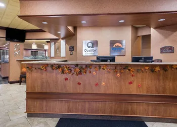 Quality Inn & Suites Syracuse Fairgrounds hotel thumbnail 3
