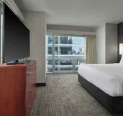 Residence Inn by Marriott Chicago Downtown / River North hotel detail image 7