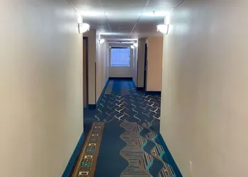 Comfort Inn & Suites Midtown hotel thumbnail 7