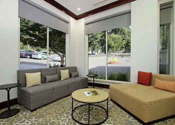 Hilton Garden Inn Sonoma County Airport hotel thumbnail 3