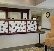 Hilton Garden Inn Sonoma County Airport hotel detail image 5