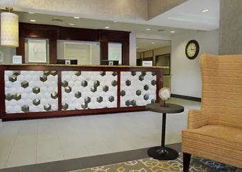 Hilton Garden Inn Sonoma County Airport hotel thumbnail 5