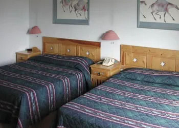 Sun God Lodge hotel thumbnail 3