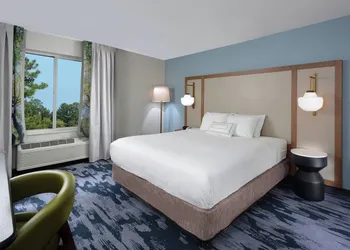 Fairfield Inn by Marriott Greensboro Airport hotel thumbnail 6