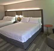 Holiday Inn Express & Suites Evansville North by IHG hotel detail image 7