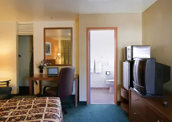 Americas Best Value Inn Livermore hotel thumbnail 5