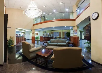 Holiday Inn Express Hotel & Suites by IHG hotel thumbnail 3