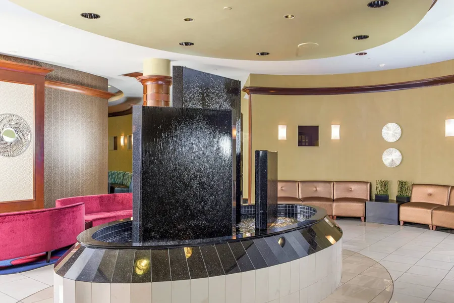 SpringHill Suites by Marriott Norfolk Virginia Beach hotel detail image 2