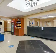 Comfort Suites Savannah North I-95 hotel detail image 3