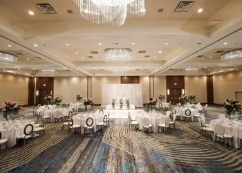 Vancouver Marriott Pinnacle Downtown hotel thumbnail 6