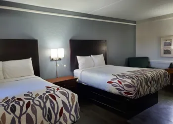 Budget Host Inn- Medical Center hotel thumbnail 4