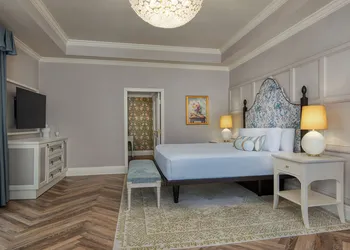 Disney's Grand Floridian Resort & Spa hotel thumbnail 8