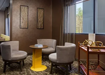 SpringHill Suites by Marriott Manchester-Boston Regional Airport hotel thumbnail 3