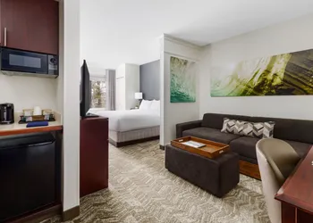 SpringHill Suites by Marriott Manchester-Boston Regional Airport hotel thumbnail 6