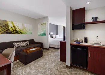 SpringHill Suites by Marriott Manchester-Boston Regional Airport hotel thumbnail 8