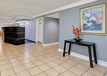 Travelodge by Wyndham North Richland Hills/Dallas/Ft Worth hotel thumbnail 2