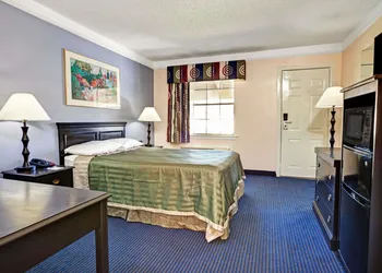 Travelodge by Wyndham North Richland Hills/Dallas/Ft Worth hotel thumbnail 7