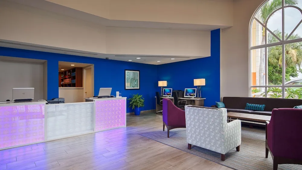 Best Western Fort Myers Inn & Suites hotel detail image 2