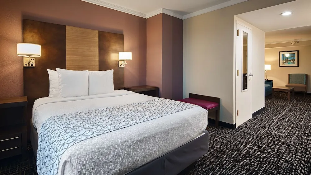 Best Western Fort Myers Inn & Suites hotel detail image 6