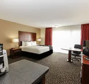 La Quinta Inn by Wyndham Clearwater Central hotel detail image 4