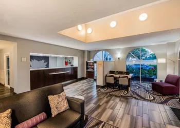 La Quinta Inn & Suites by Wyndham Fort Lauderdale Tamarac hotel thumbnail 5