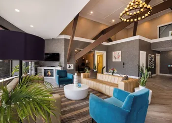 The Hub Middletown Red Bank, BW Signature Collection hotel thumbnail 2
