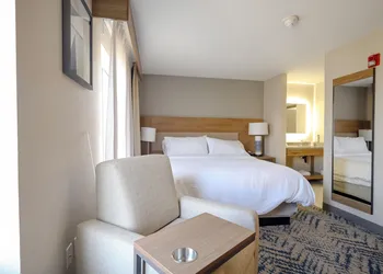 Candlewood Suites Beachwood Cleveland by IHG hotel thumbnail 3