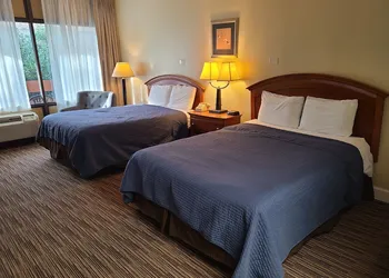 The Mountaineer Inn hotel thumbnail 4